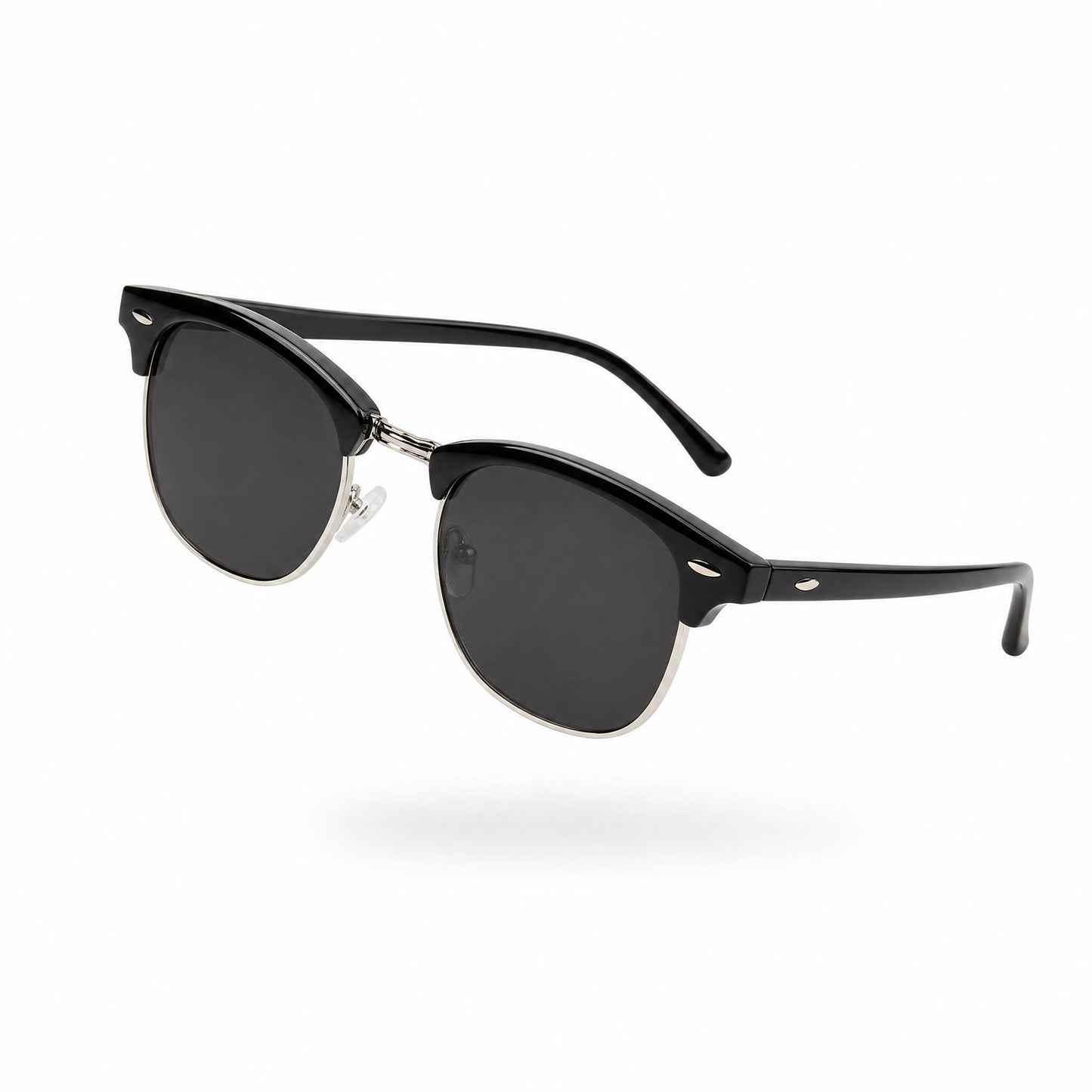 The Clubmaster Classic – Silver Frame / Black Lens